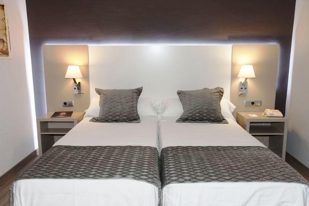 บีแอนด์บี โฮเทล การ์ตาเฆนา การ์ตาโกโนวา Hotel การ์ตาเฮนา ภายนอก รูปภาพ