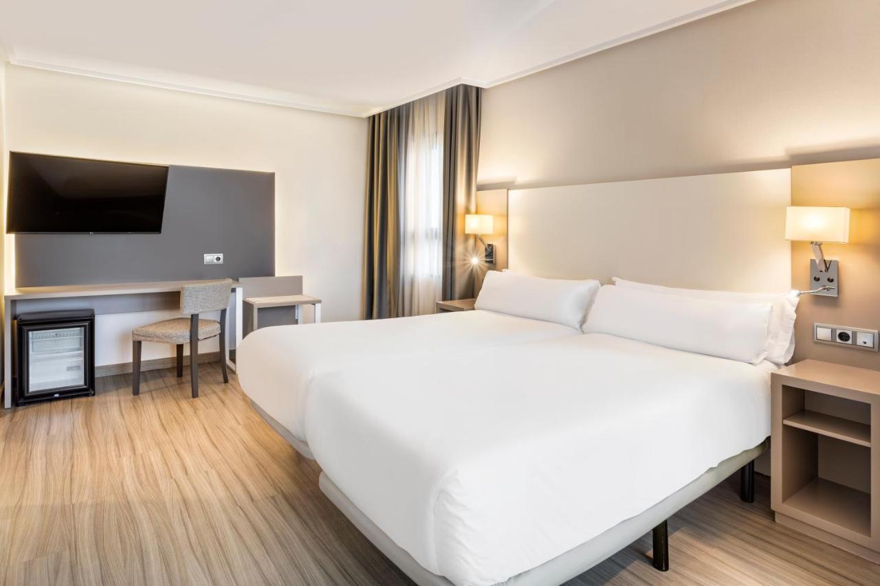 บีแอนด์บี โฮเทล การ์ตาเฆนา การ์ตาโกโนวา Hotel การ์ตาเฮนา ภายนอก รูปภาพ