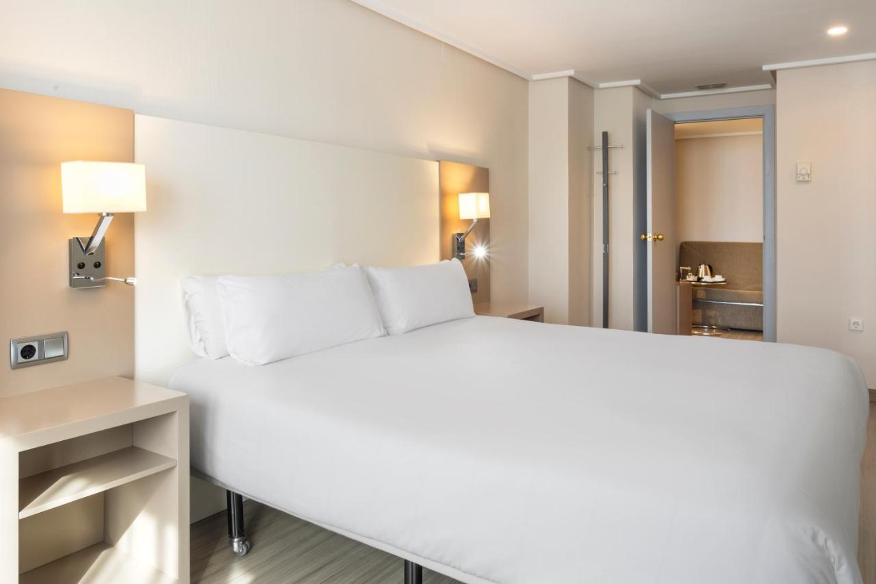 บีแอนด์บี โฮเทล การ์ตาเฆนา การ์ตาโกโนวา Hotel การ์ตาเฮนา ภายนอก รูปภาพ
