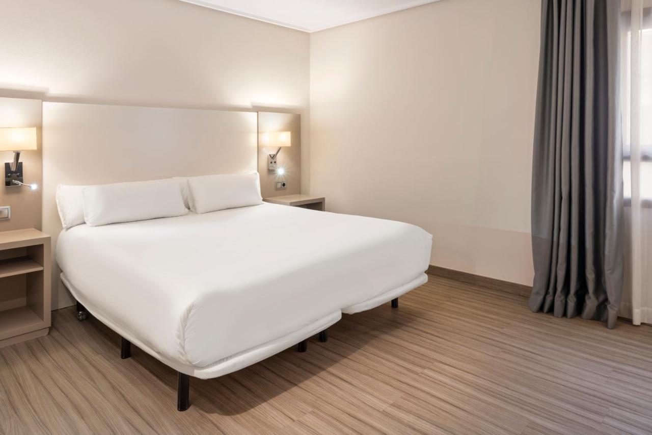 บีแอนด์บี โฮเทล การ์ตาเฆนา การ์ตาโกโนวา Hotel การ์ตาเฮนา ภายนอก รูปภาพ