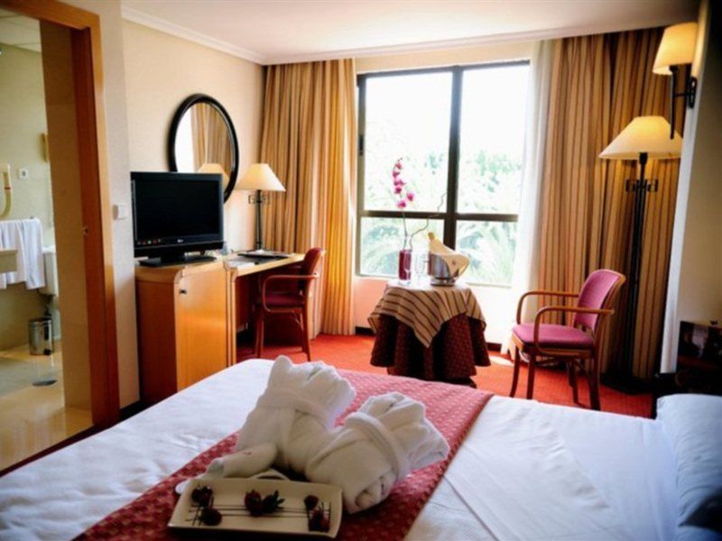 บีแอนด์บี โฮเทล การ์ตาเฆนา การ์ตาโกโนวา Hotel การ์ตาเฮนา ภายนอก รูปภาพ